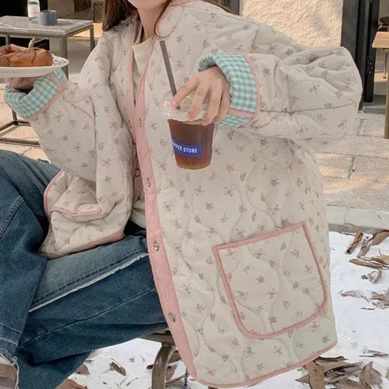 Women's Autumn and Winter Plus Cotton Coats on Both Sides.Retro Floral Small Fresh Color Matching Plaid Cotton-padded Jacket