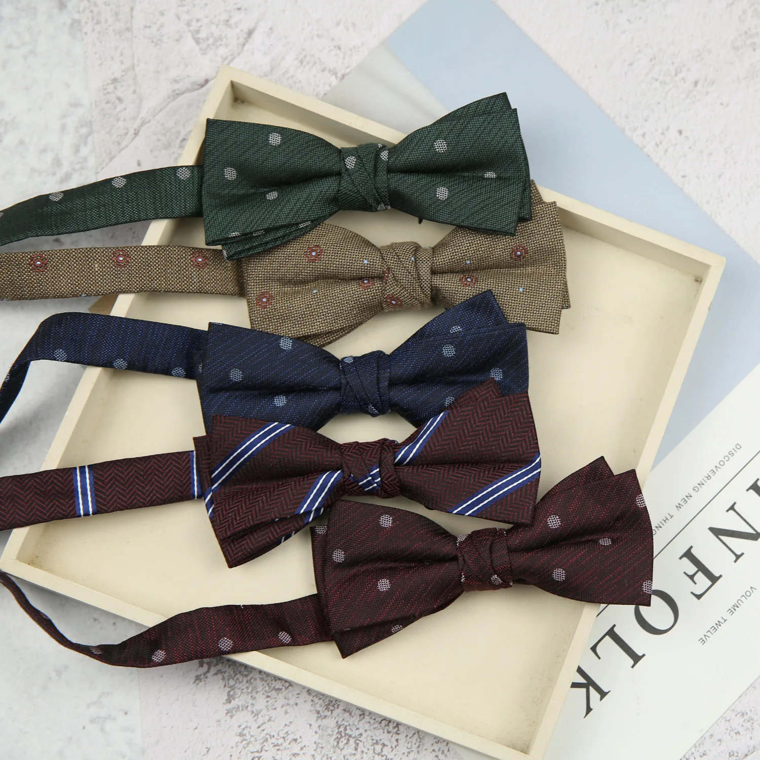 

6*12cm Dark Green Wine Striped Dot Polyester Cotton Blend Bowtie for Man Suit Accessories Wedding Business Casual Necktie