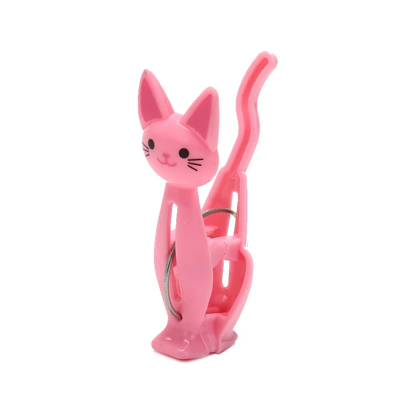 4Pcs Cute Cats Plastic Clothes Pegs Clothespins Cartoon Beach Towel Clips Bed