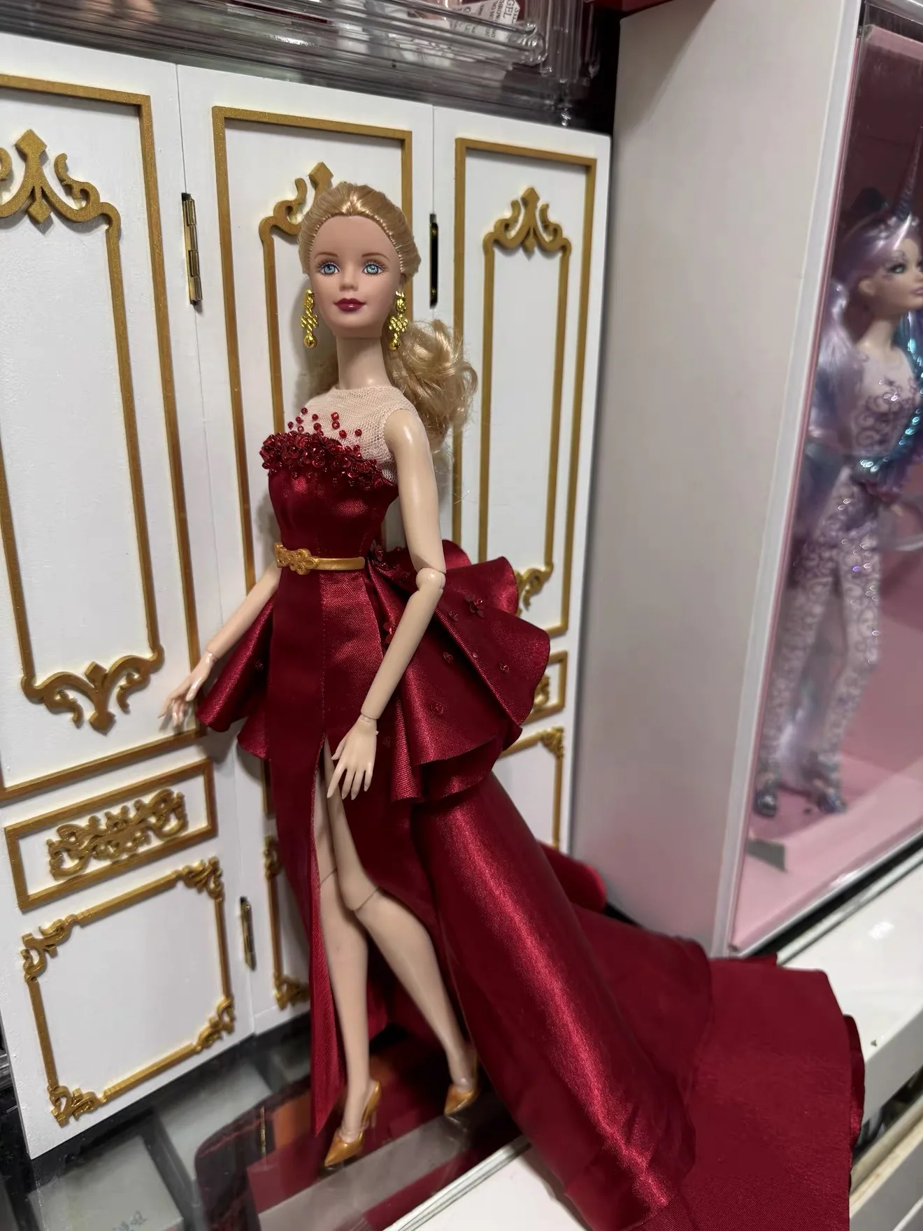 Vestido de cola de pez de satén con lentejuelas clásicas rojas de diseño único, vestido de noche de lujo para muñeca de supermodelo 1/6, accesorios de ropa para muñeca de 30cm