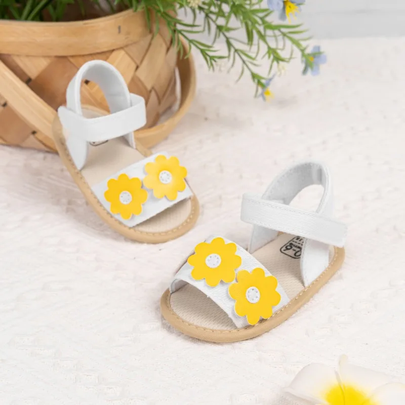 

Baby Girl Summer Sandals New Flower Sweet Children First Walker Shoes for Daily Outdoor Wear Non-slip Kids Open-toe Flat Sandals