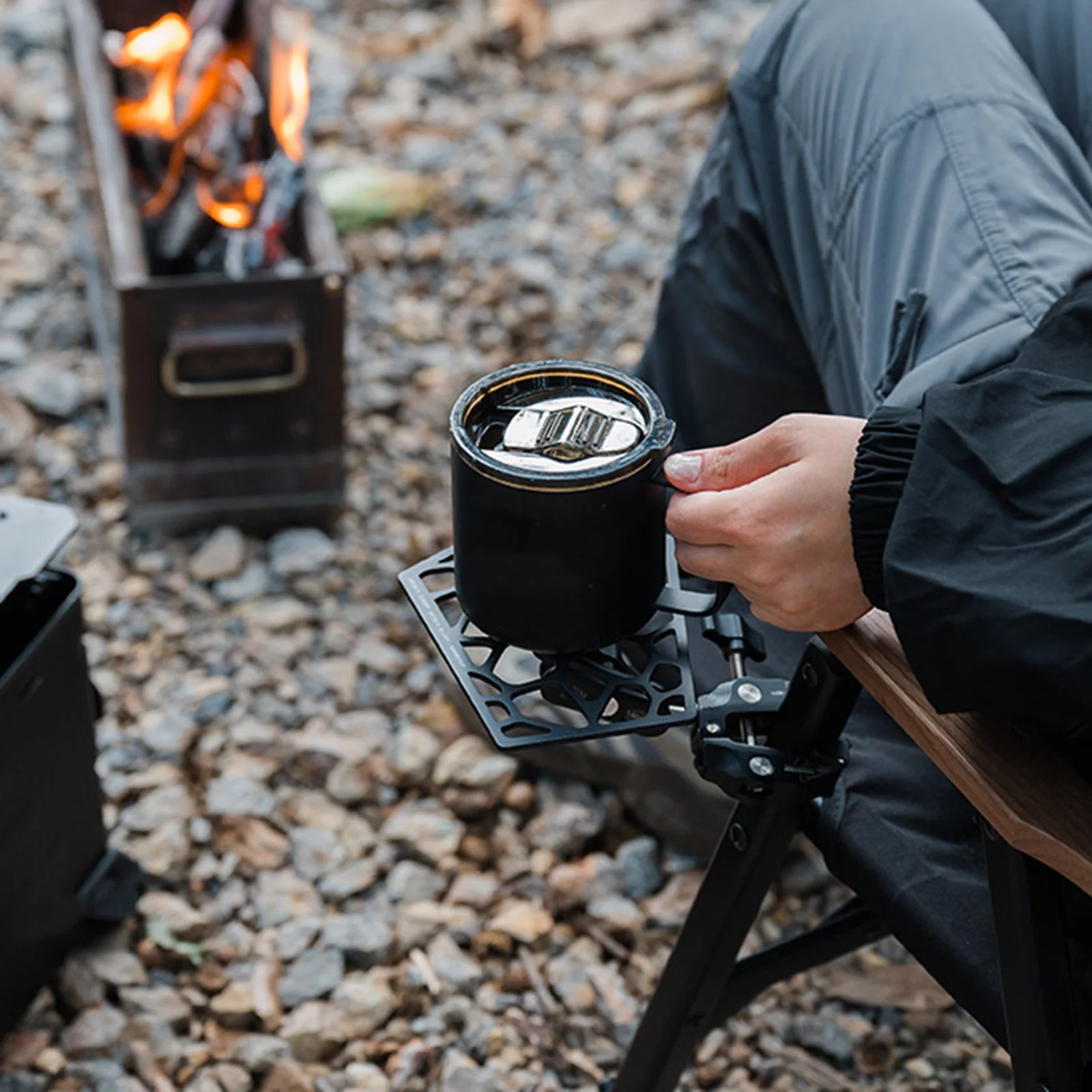 

Подставка для кемпингового фонаря 2027 с резьбой 1/4 дюйма, многофункциональная полка-органайзер для походов и активного отдыха, крутой аксессуар для кемпинга