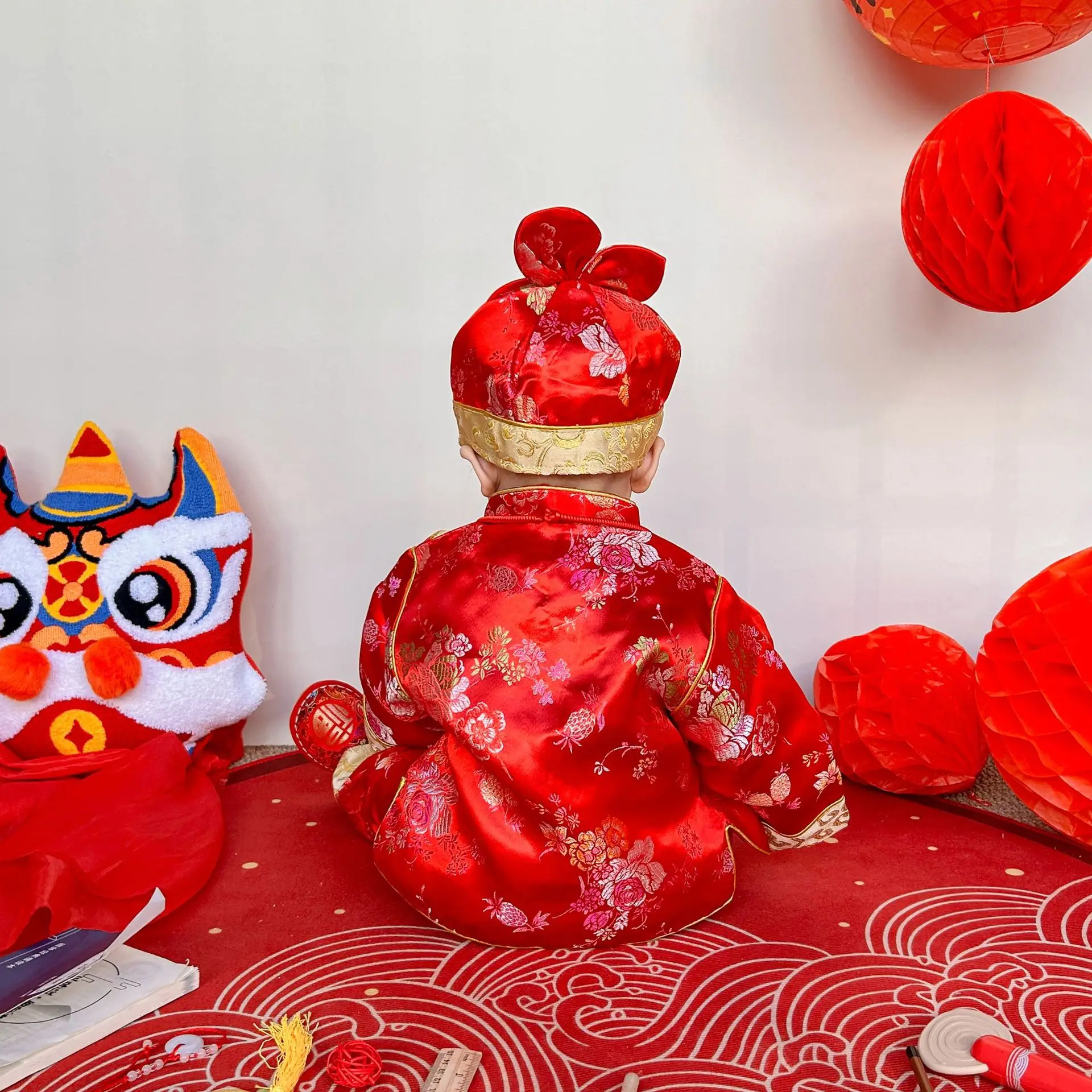Chinese Style Tang Suit Baby One Year Old Dress Cosplay 100 Days of Infants Red Boys and Girls Suits Hat Embroidery Clothing