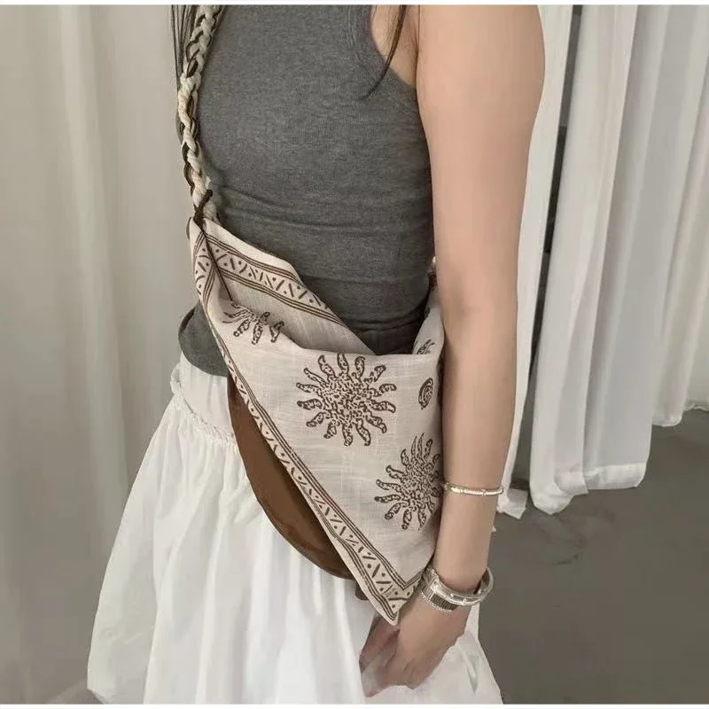Bohemian Triangle Crossbody Bag Women Handwoven Strap Tassel Shoulder Bag Linen Print Handbag Ethnic Style Messenger Bag view 5