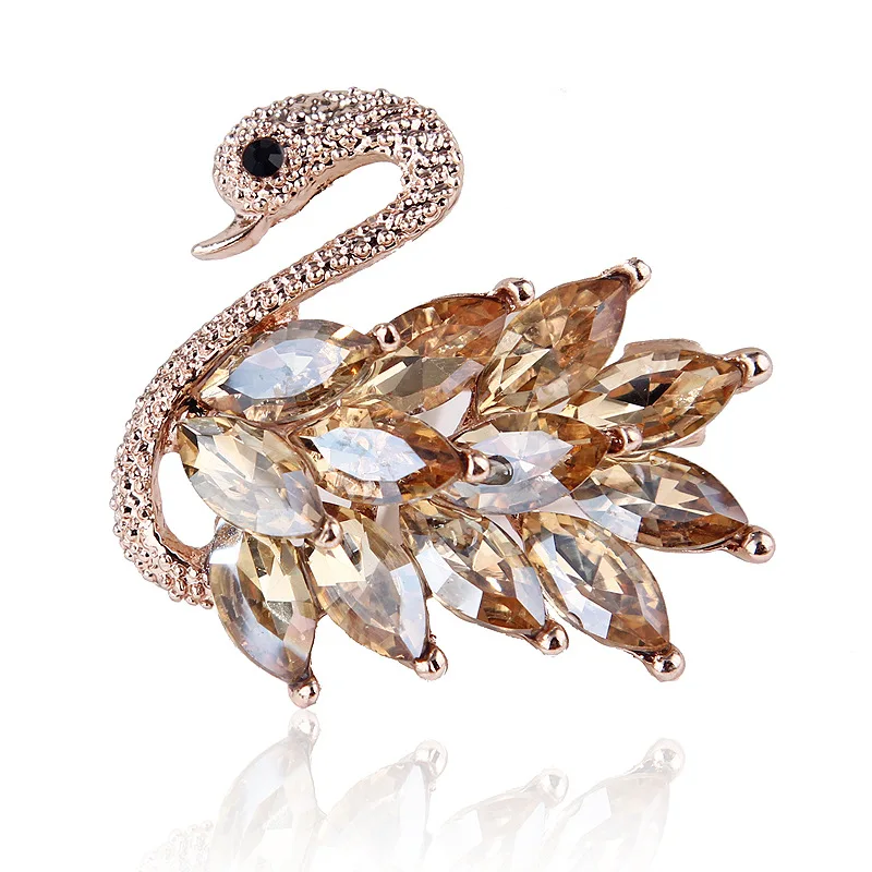 Korean Fashion Cute Alloy Crystal Swan Brooch Pins Female Elegant Rhinestone Bird Animal Casual Party Office Brooches for Women