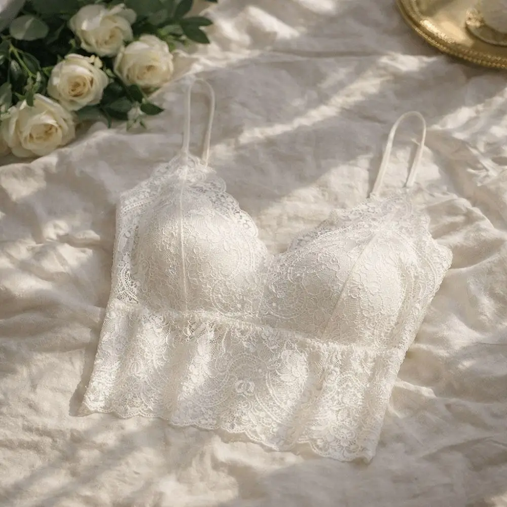 Elegant French Lace Crop Top Seamless with Chest Pad Girl's Vest Top V-Neck Can Be Worn Outside Camisole with Pads Lady