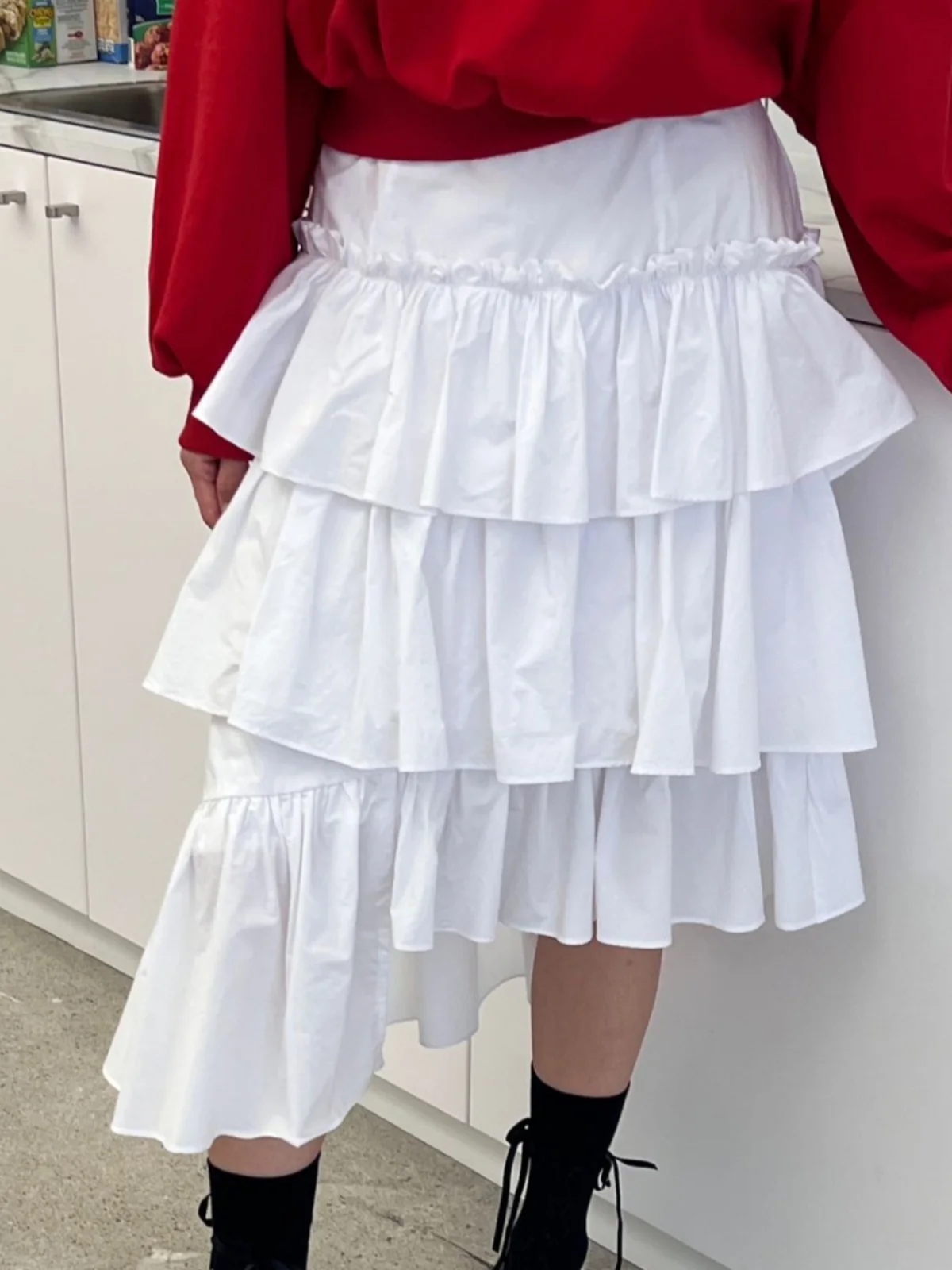 

White Korean Sle f Body Skirt Women's Faion Layered Uneven Cake Skirt Trendy High Waist A-Line Long Pure Color