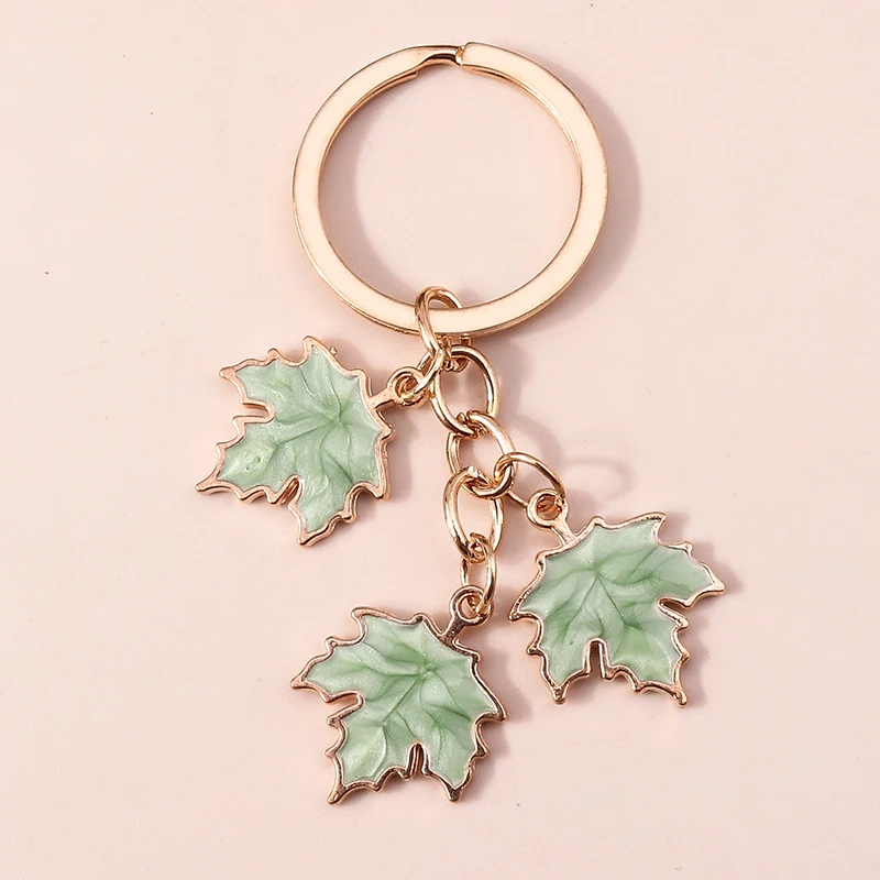 Fashion New Enamel Maple Leaf Keychain Plant Key Rings Pendant for Women Men Handbag Charms Pendants Handmade Jewelry Gifts