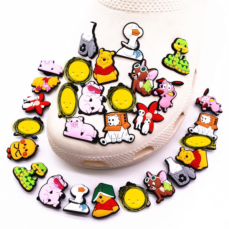 1pcs Funny Animals Shoe Charms Cartoon Winnie Pooh Shoes Button Badge Cute Pig Dog Duck Bear Snake Shape PVC Shoes Accessories