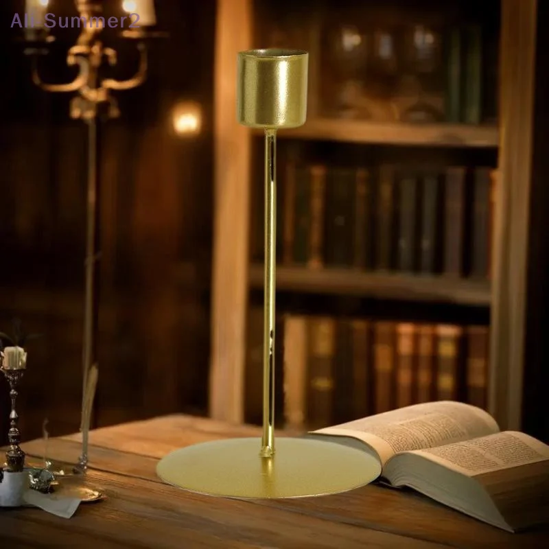 Europäischen Stil Metall Kerzenhalter Einfache Goldene Hochzeit Dekoration Bar Party Wohnzimmer Dekor Wohnkultur Kerzenhalter