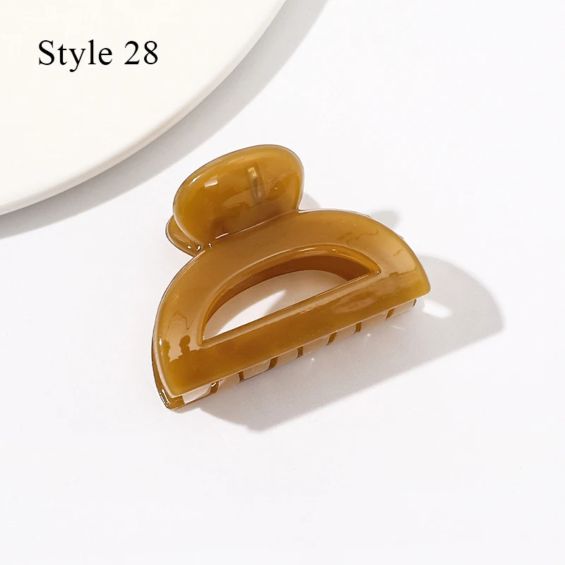 Sweet Mini Resin Acrylic Hair Clip for Women Girls Hair Claw Chic Barrettes Crab Hairpins Styling Claw Clips Hair Accessories