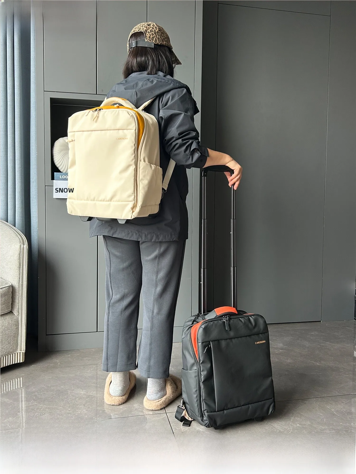 Maleta de mano ligera Zeal de 14 pulgadas, bolsa de viaje de tela Oxford suave con doble correa para el hombro y barra de tracción para negocios y ocio.