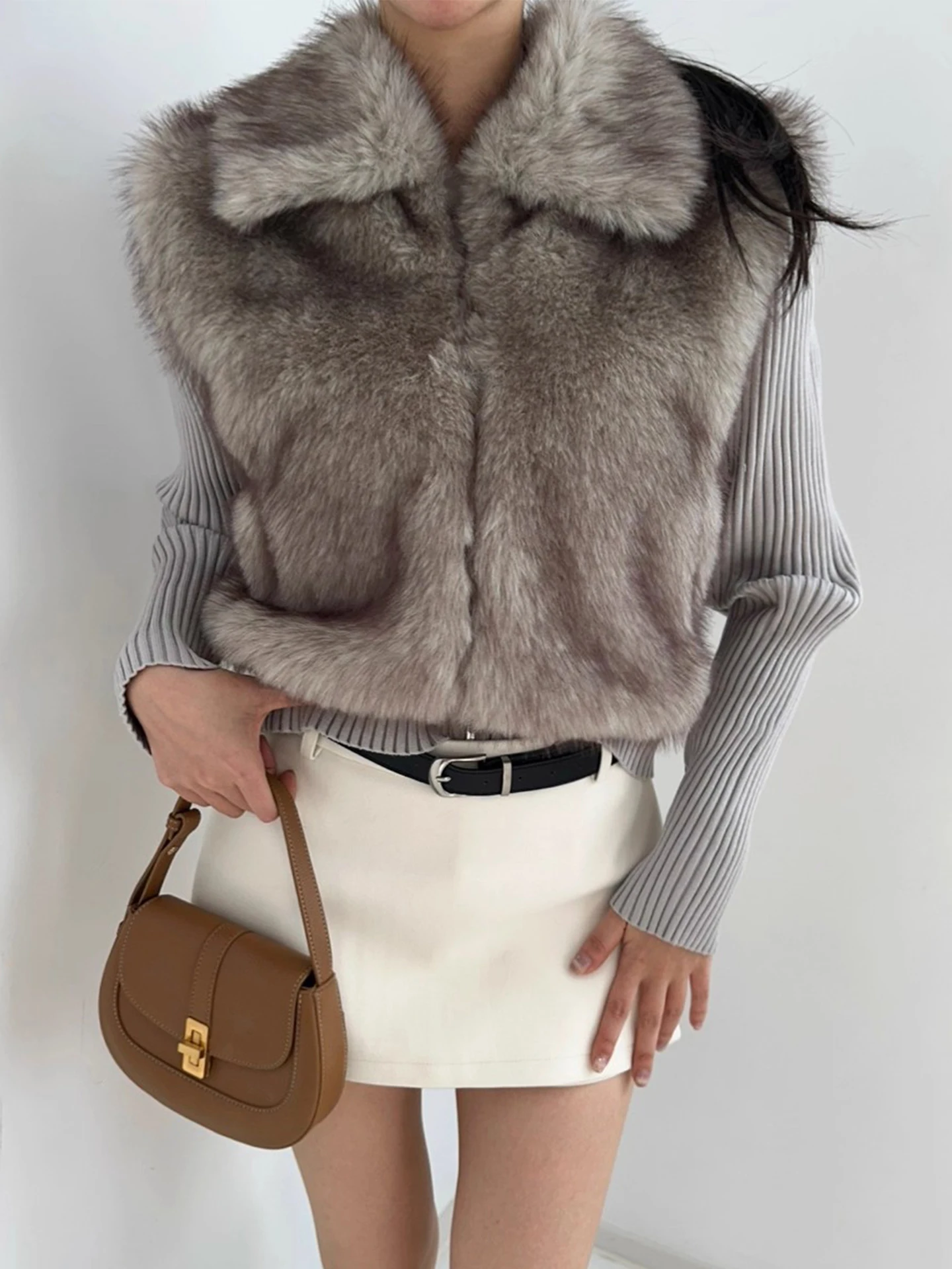 

Clothland женский винтажный меховой лоскутный кардиган на молнии с длинным рукавом со съемным рукавом двусторонний жилет куртка пальто HA637