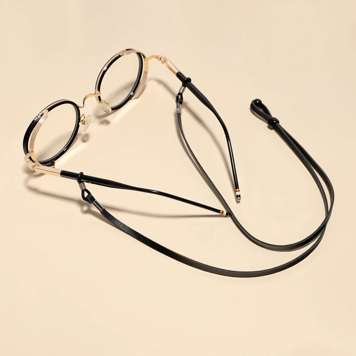 Glasses Strap,Securely Keep Your Eyeglasses Around Your Neck, Practical Sunglasses Holder Strap for Men Women