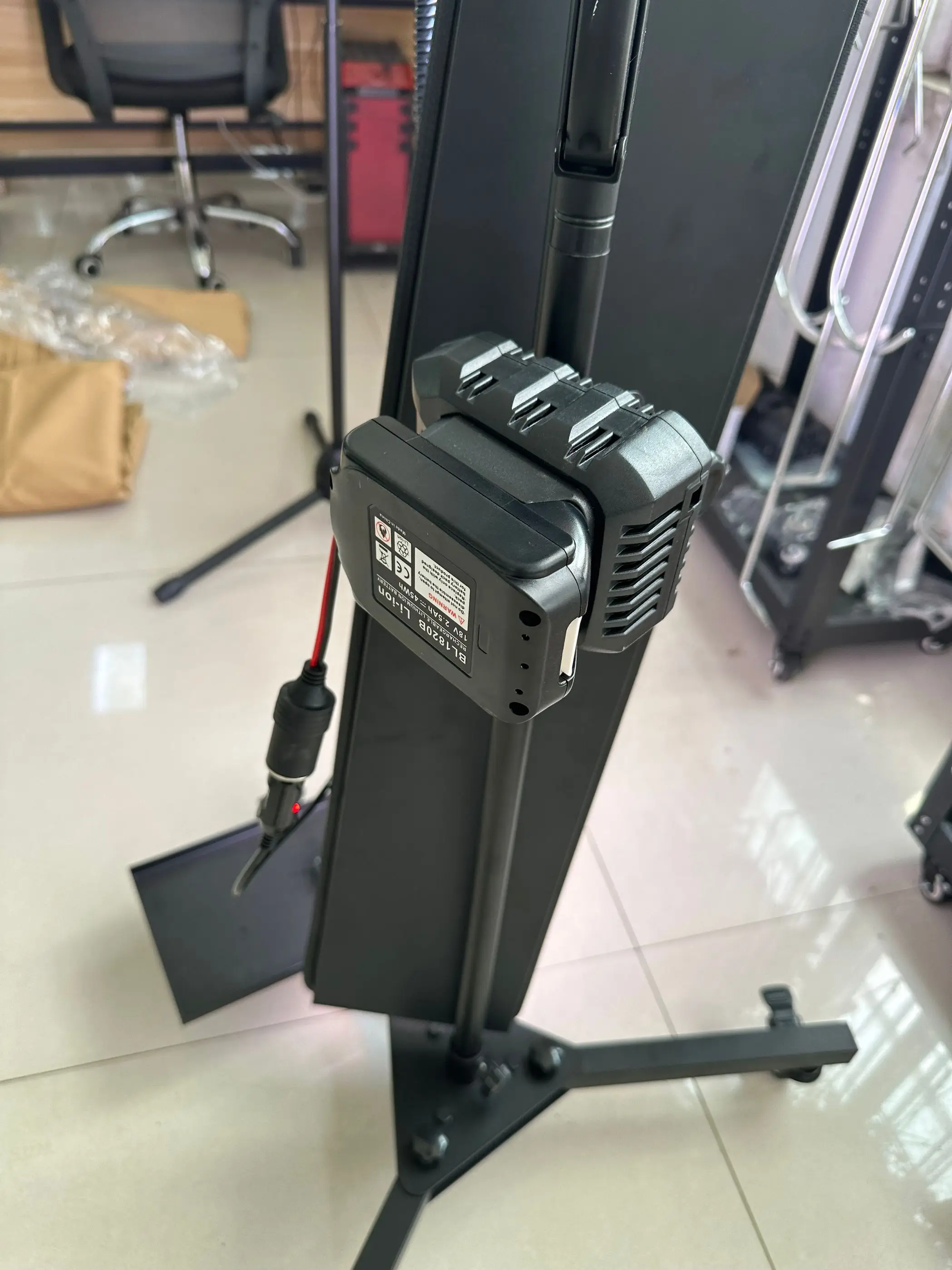 Battery Adapter For LED Lamp Reflector Board Dent Repair Tools LED Light Reflection Board With Adjustable Holder Hand Tool