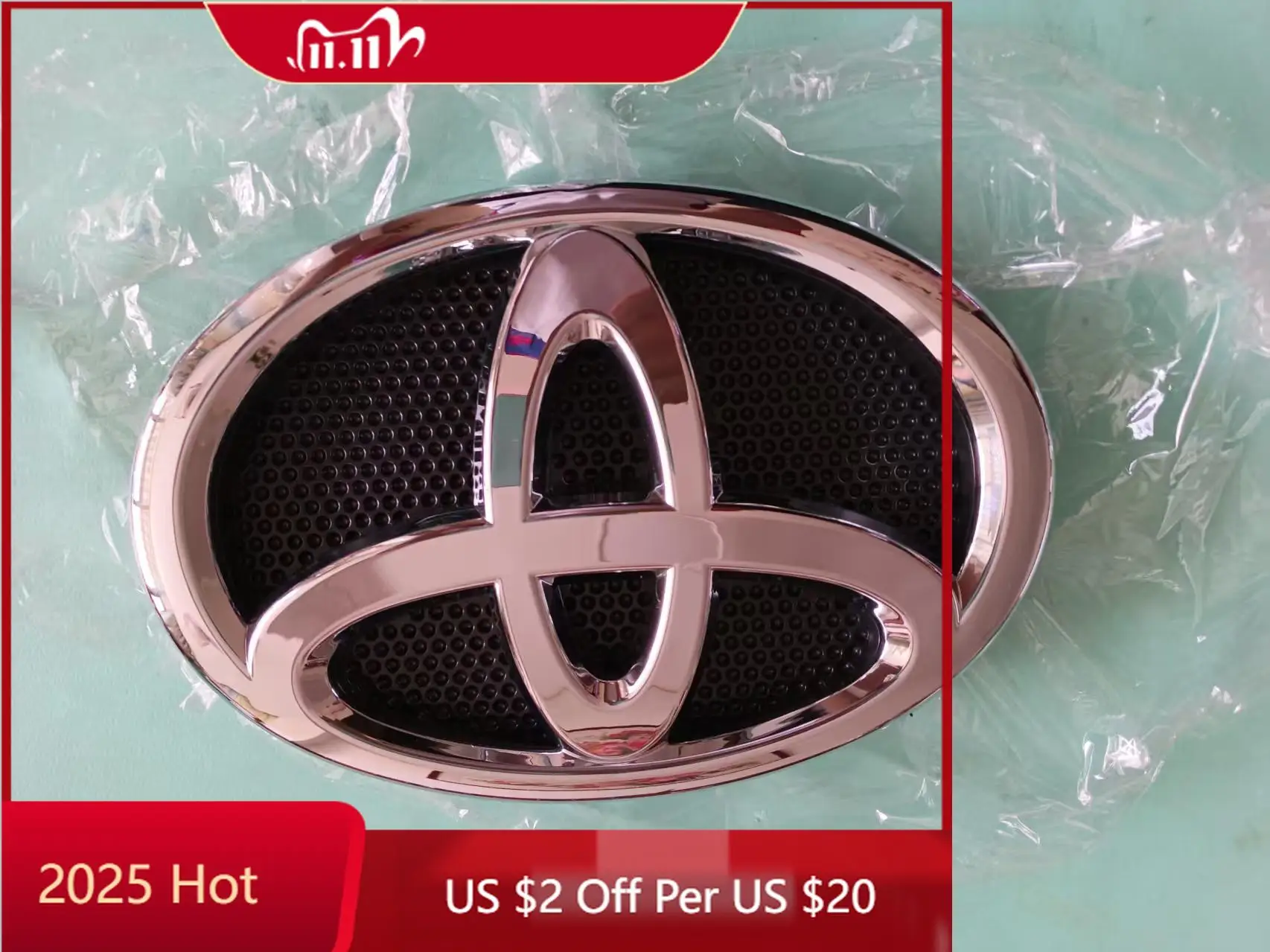 

Колпаки ступиц 190x130 мм, эмблема передней решетки для Toyota Hilux Revo - замена OEM 75310-0K010/0K050