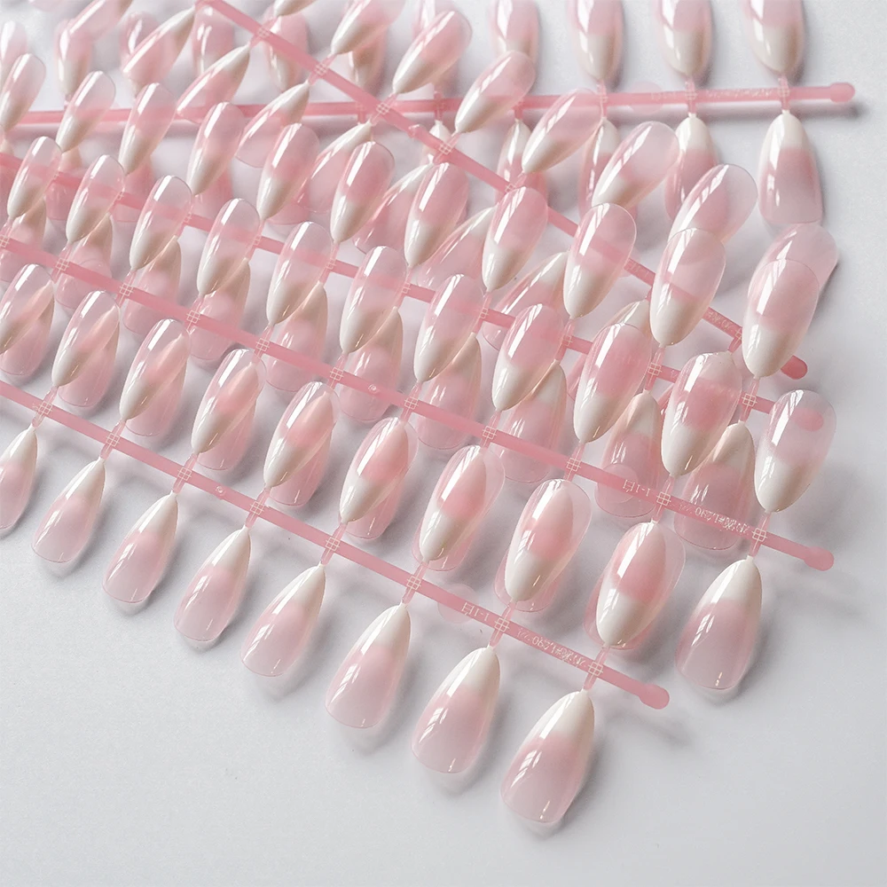 120 pièces nu rose dégradé presse sur ongles Ultra-tendre amande Gel faux ongles Simple couverture complète rose blanc français faux ongles conseils #