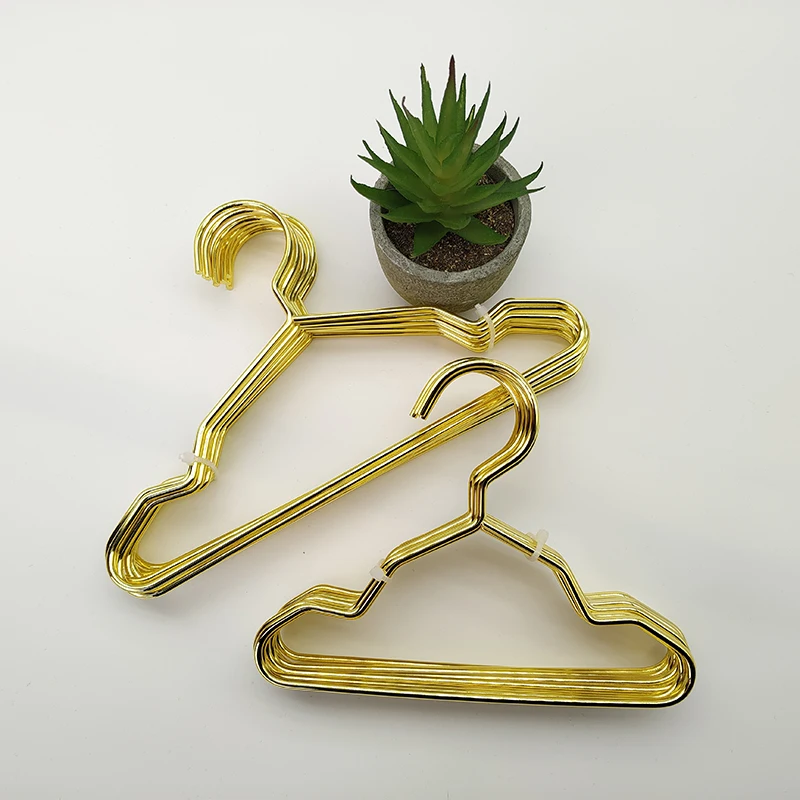 

10Pcs/Lot Mini Hangers For Different Doll Size Doll Accessories Dress Clothes Hanger Dollhouse Furniture Decor closet organizer