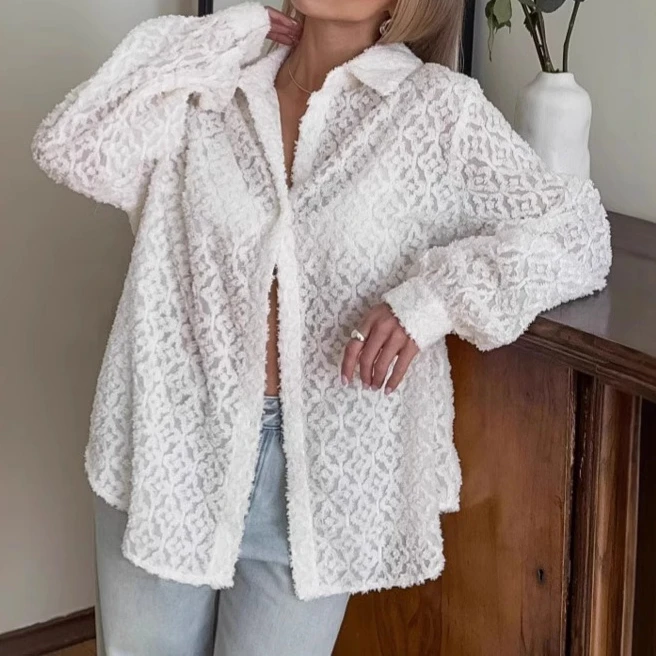 

French Fashion White Jacquard Lapel Shirt 2026 Summer and Autumn Temperament Outerwear Sun Protection Long Sleeve Women's Shirt
