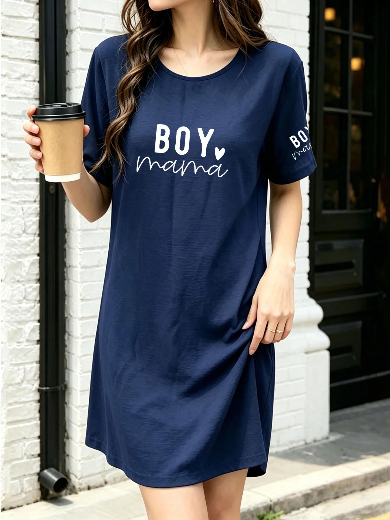 Vestido T-Shirt Fino e Respirável de Verão com Estampa de Letras 'Boy Mama', Solto e de Comprimento Médio para um Visual Jovem para Uso Diário