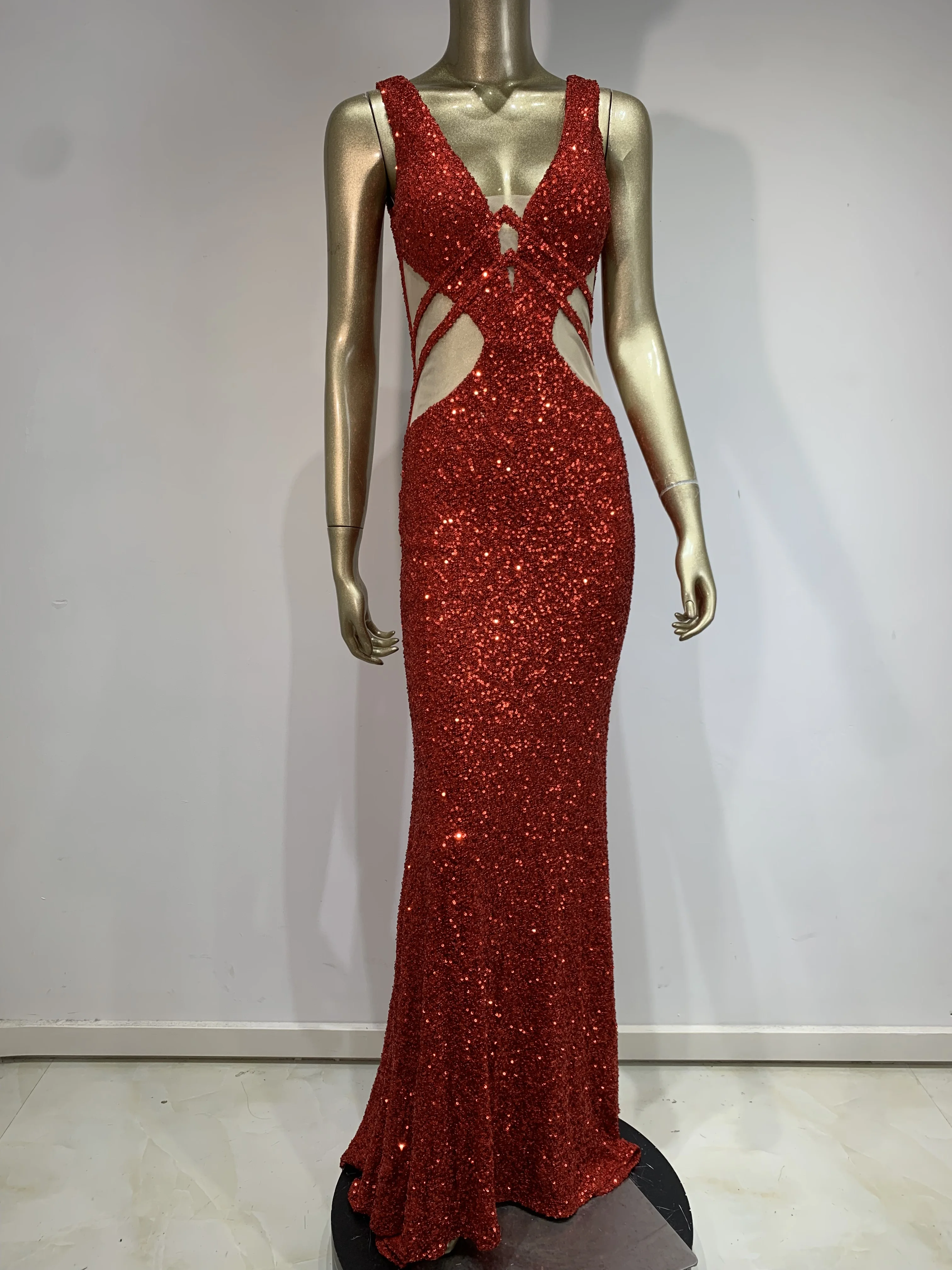 Women Luxury Sexy V Neck Cut Out Red Sequins Maxi Long Gowns Dress 2024 Elegant Evening Party Club Dress Vestido