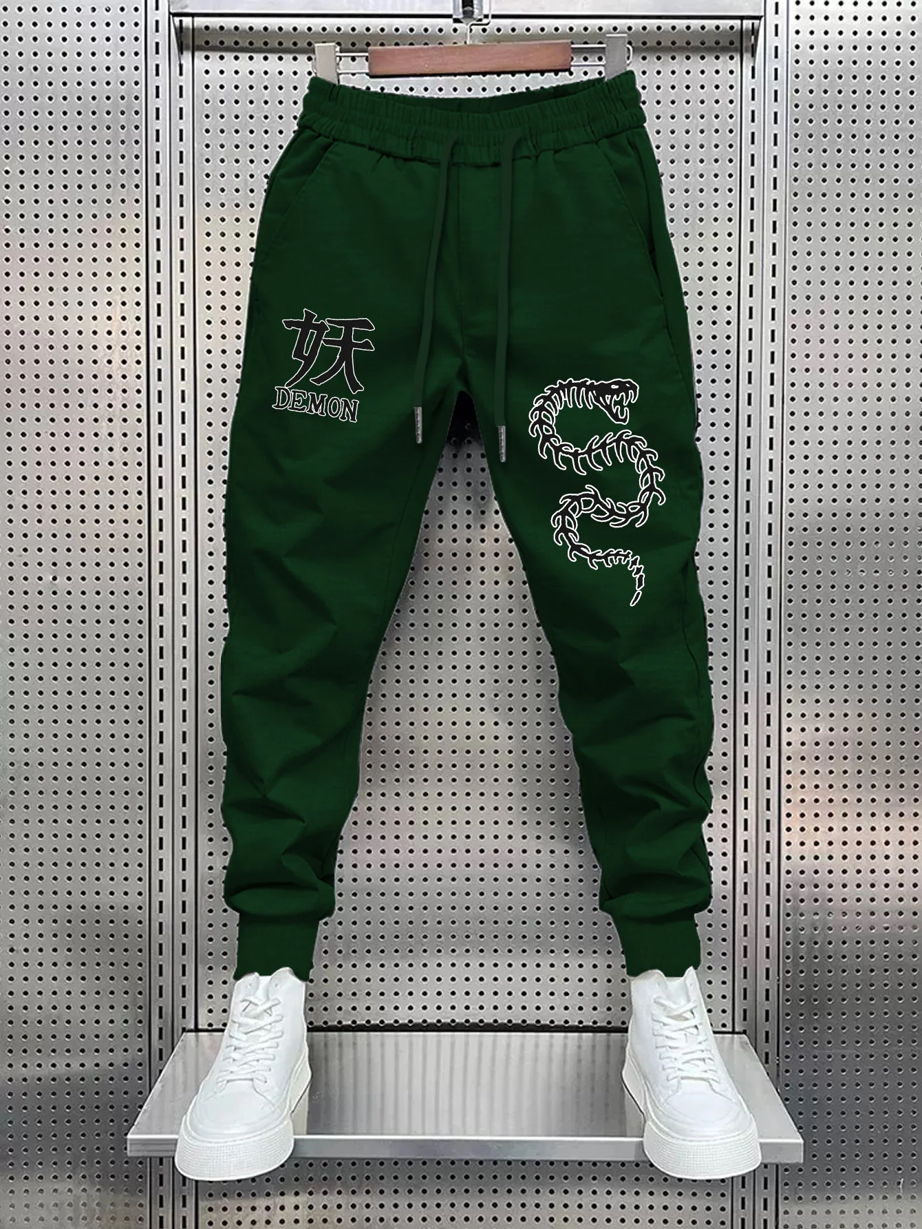 Gothic‑street skeleton‑centipede oriental‑text graphic relaxed loose cut sweatpants men hip hop sports casual jogger pants