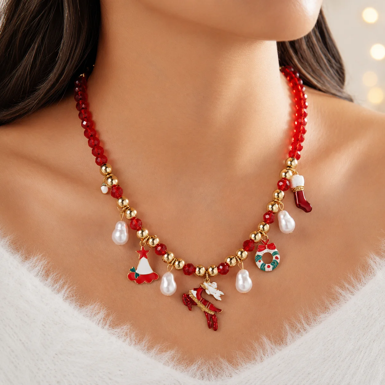 Festive Christmas Reindeer Wreath Stocking Charm Necklace for Women Crystal Imitation Pearl Beaded Holiday Party Jewelry Gift