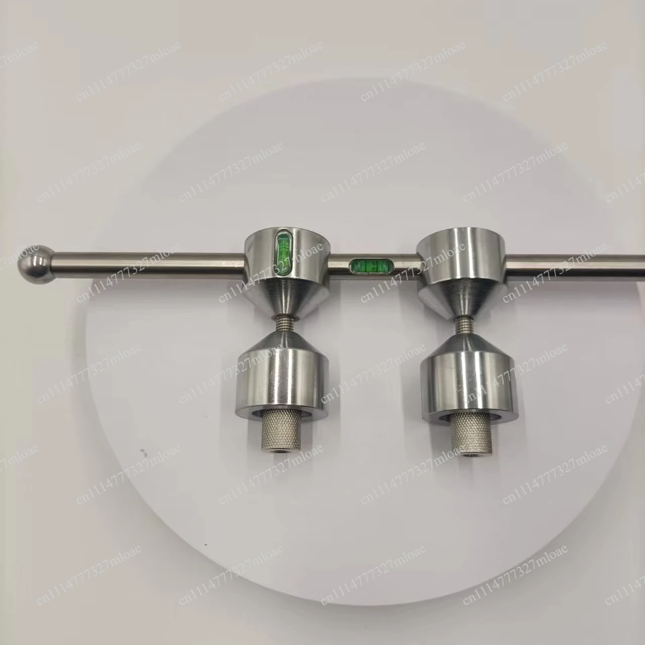 Pipe flange quick installation and alignment tool with protective surface, lightweight, 5 kg
