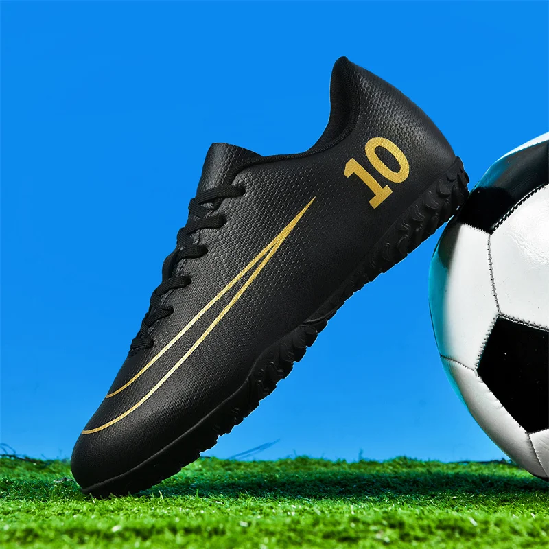 Men Light Soccer Shoes TF/FG Ankle Football Boots Outdoor Non-slip Grass Professional Training Match Sneakers Size 31-46