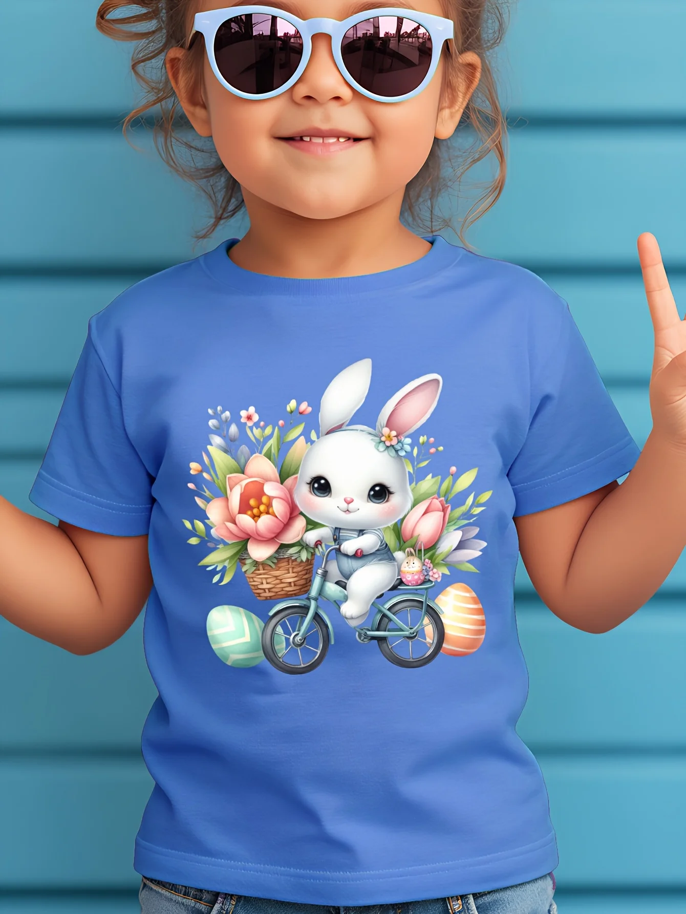 Easter  Round Faced Rabbit with Bicycle Print Sweet Creative Casual T-shirt Trendy Parent-child T-shirt for Daily Outdoor Wear