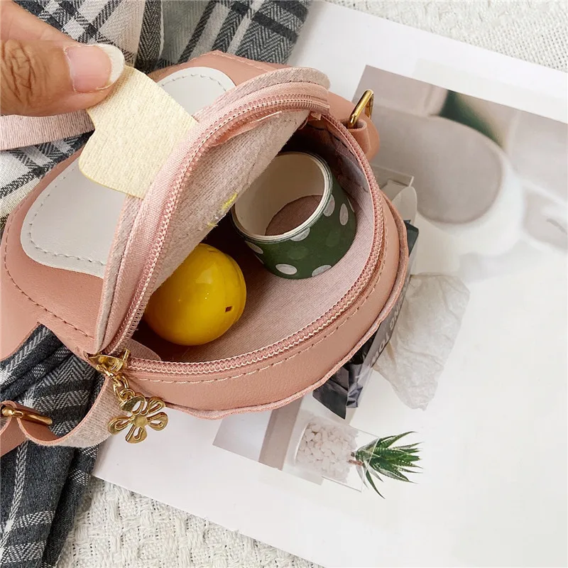 Cute Penguin Shape Shoulder Messenger Bag for Women Girls Mini PU Leather Crossbody Bags Girls Cartoon Coin Purse Woman Bags