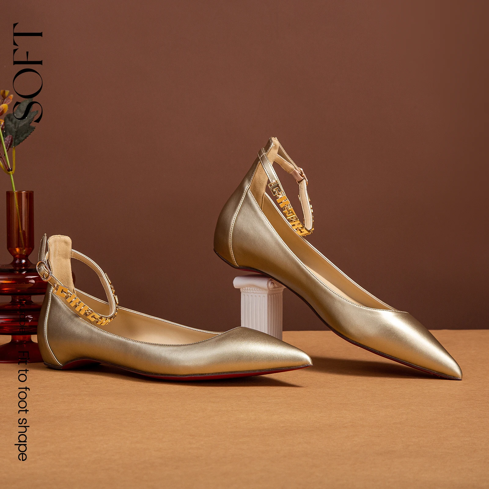 

Women's Flat Shoes Gold Pointed Minimally Metallic Matte Texture Evening Shoes