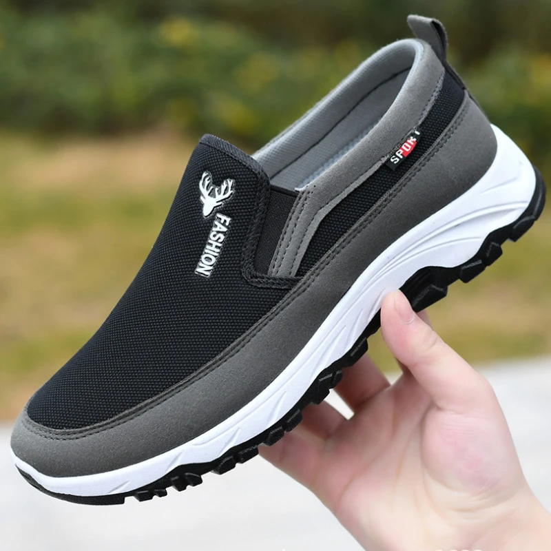 Soft Men Thick-soled Shoes Fashion Men\'s Casual Shoes Breathable Wear-resistant Male Hiking Jogging Slip-on Zapatos Para Hombres