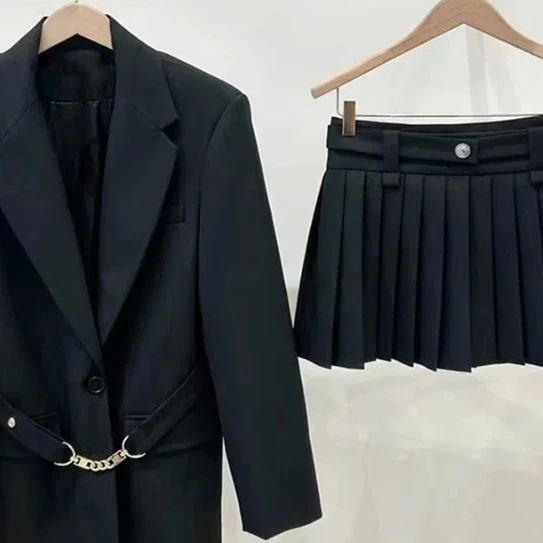 Black Commuting Suit Chain Suit Jacket + Pleated Skirt French Niche 255 Early Spring New Style Two Piece Set for Women