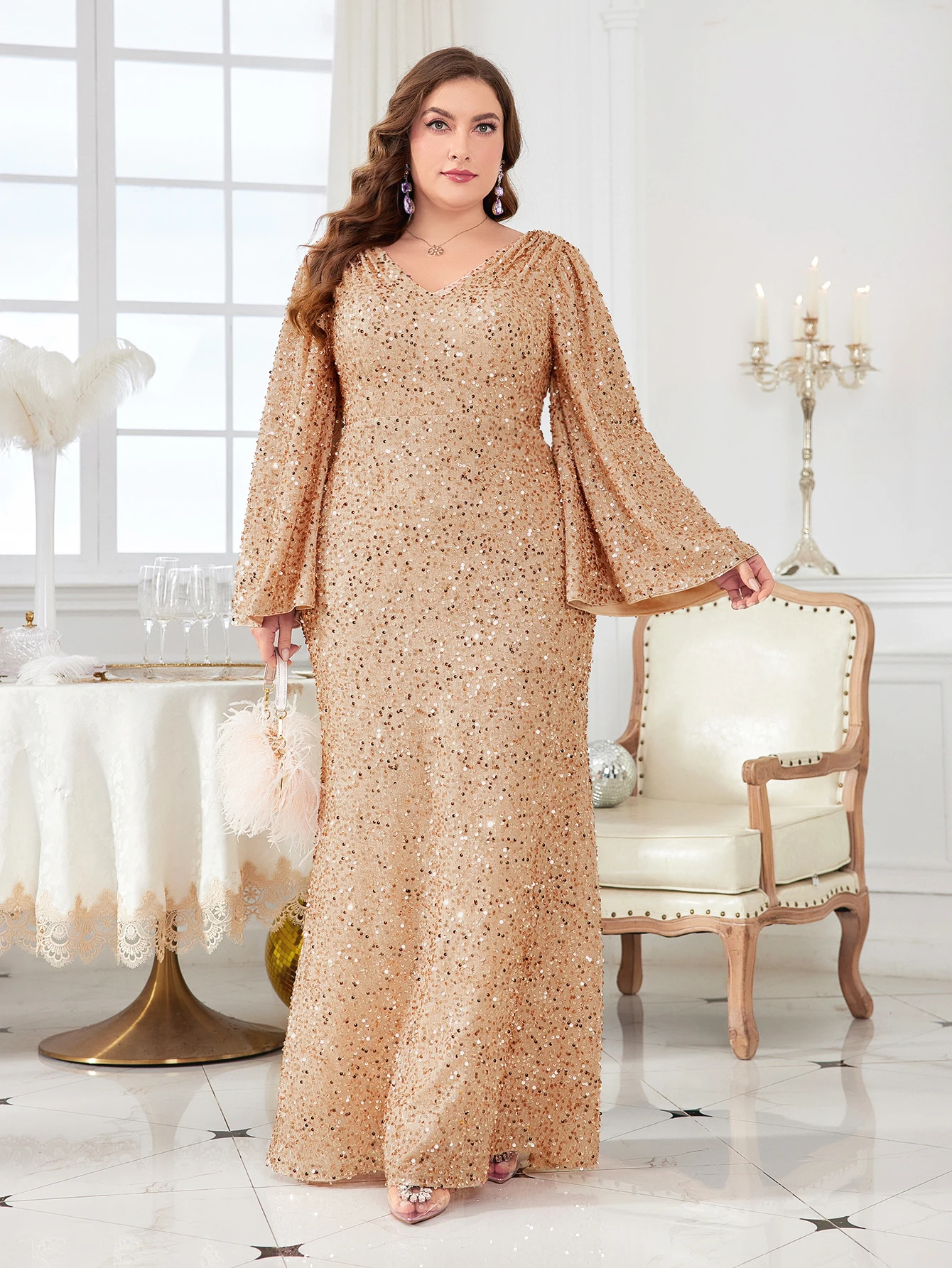 Unithorse Plus Size Women\'s V-neck Sequin Long Sleeve Formal Evening Dress