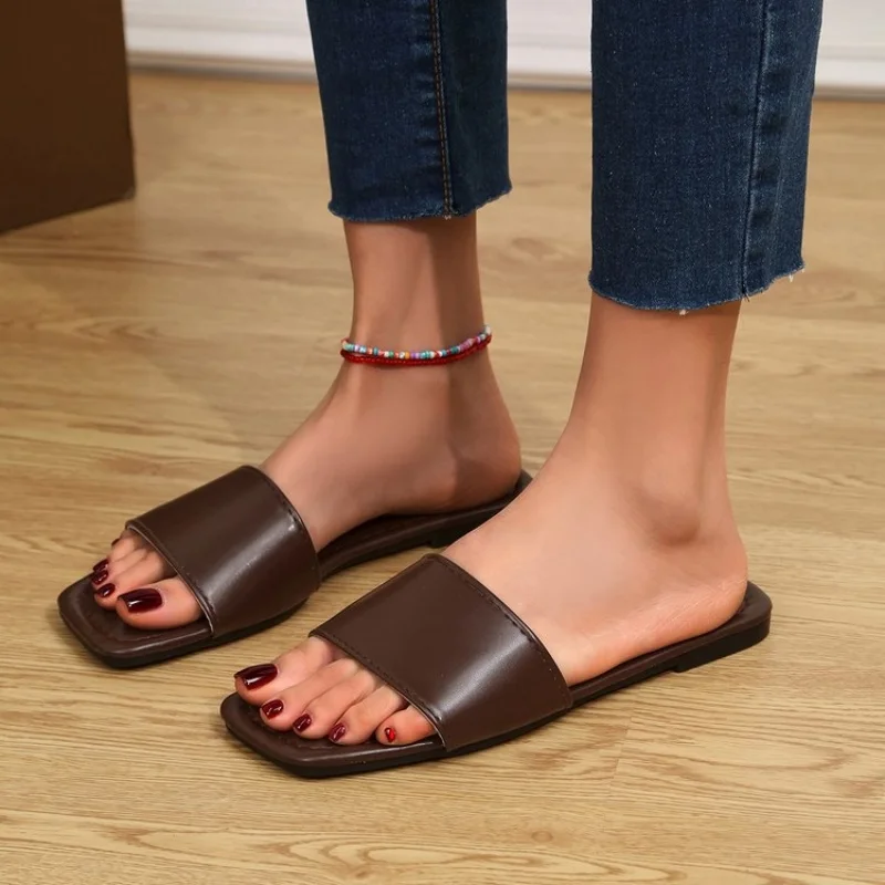 New fashionable Korean-style solid-color flat slippers for women, one-line square-toed European and American one-foot slippers