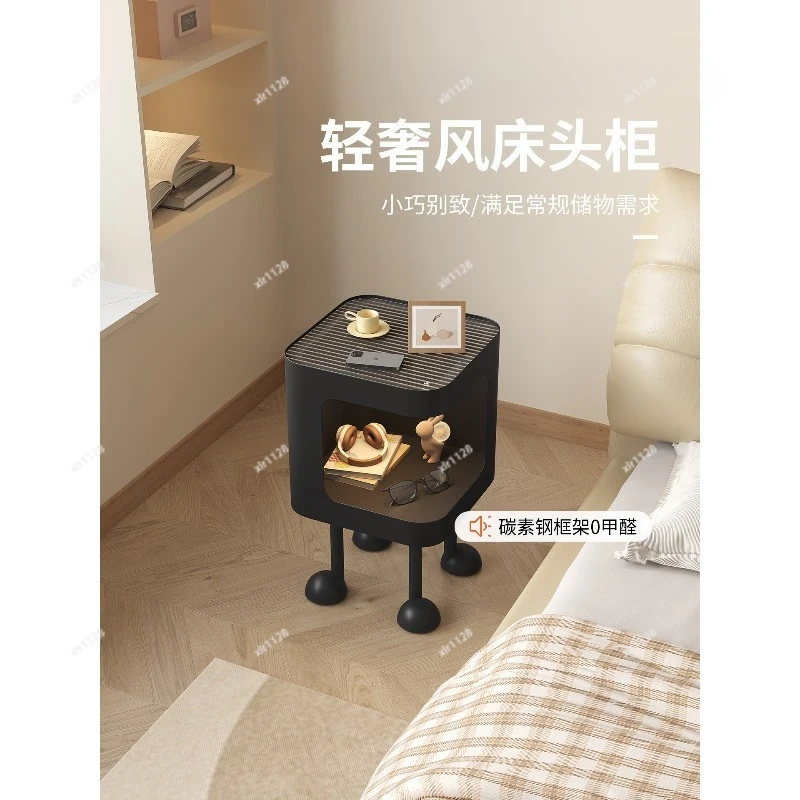 Metal Bedside Side Table, Niche Luxury Design, Eco Friendly No Harmful Substance, Compact Storage Shelf for  Bedroom