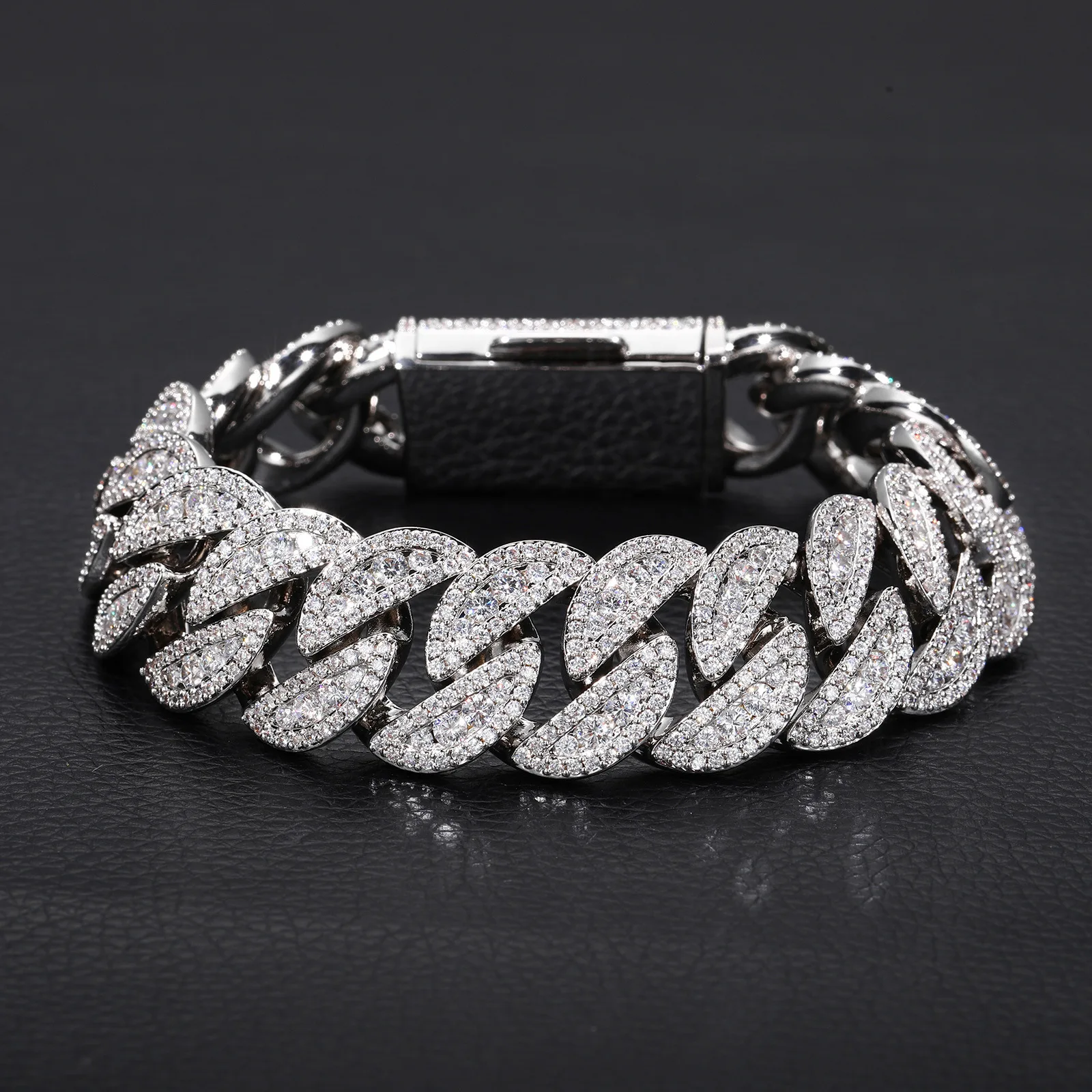 

Ожерелье в стиле хип-хоп, кубинская цепочка 20 мм, три ряда, медь, циркон, ожерелье в стиле хип-хоп, индивидуальные модные ювелирные изделия