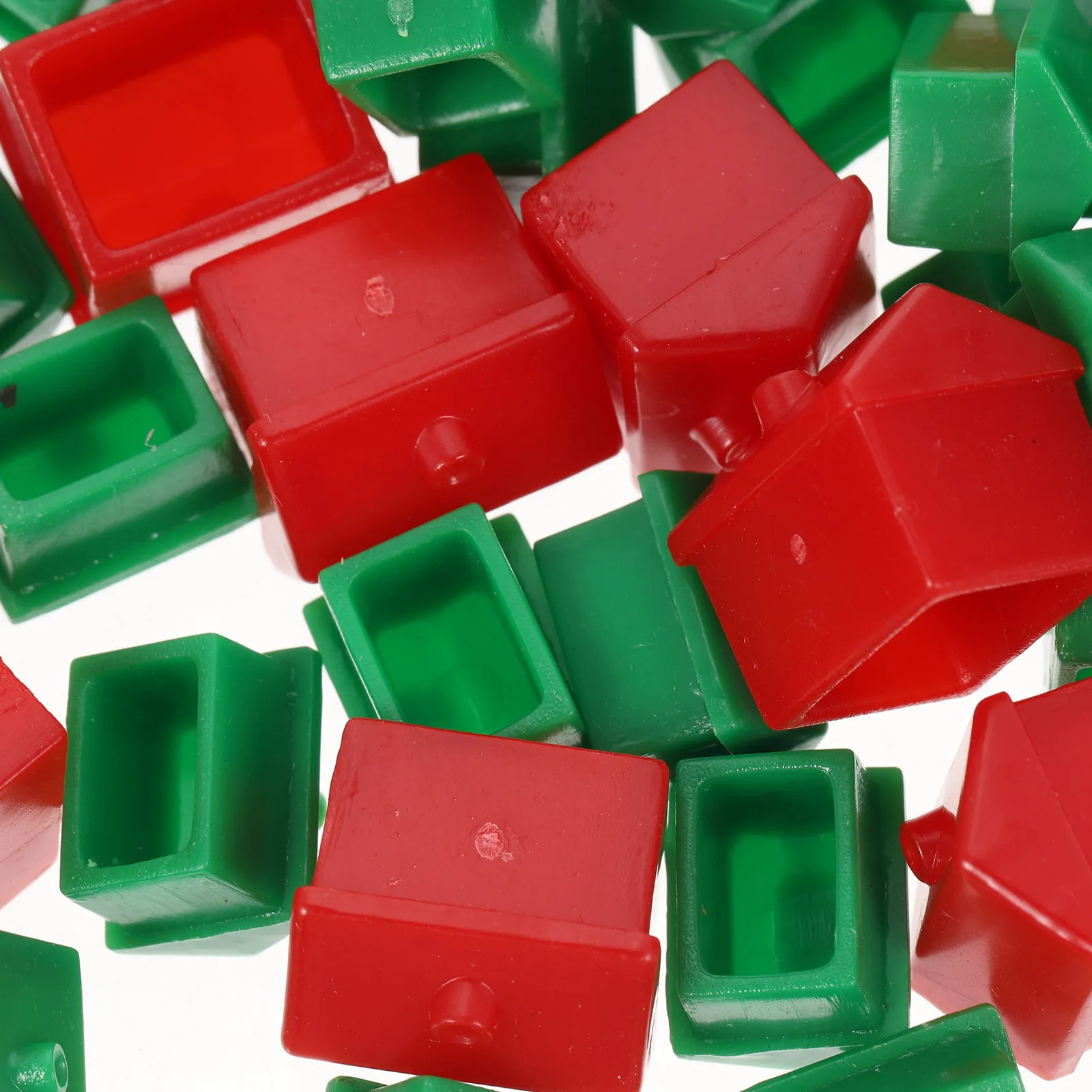 

2 комплекта пластиковых шахматных фигурок для гостиниц и домашнего использования, сменные аксессуары, игровые жетоны, игровые пешки