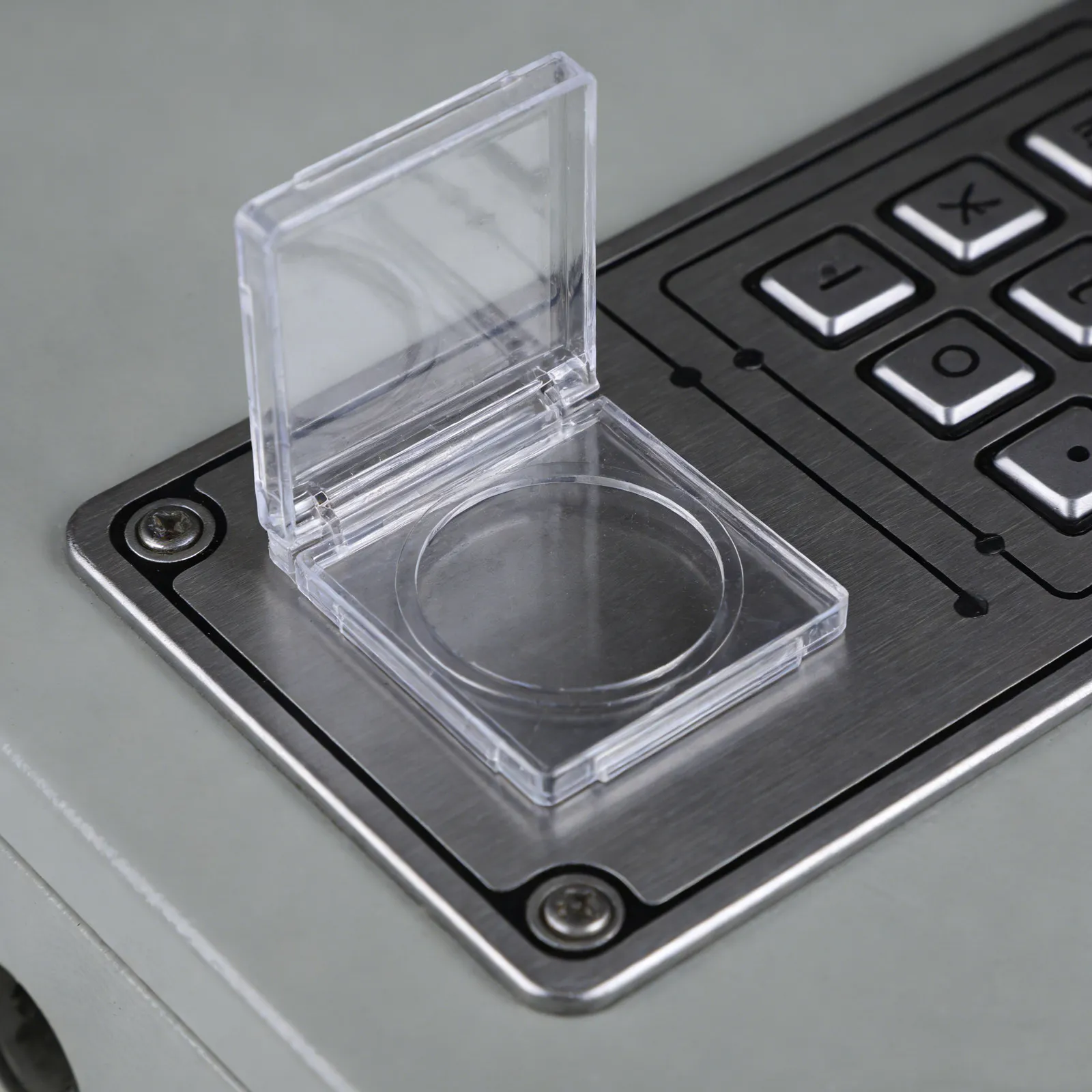 30mm Push Button Switch Cover – Dustproof Protective Cap for Industrial Control Panels, PC, Elevator Emergency Buttons