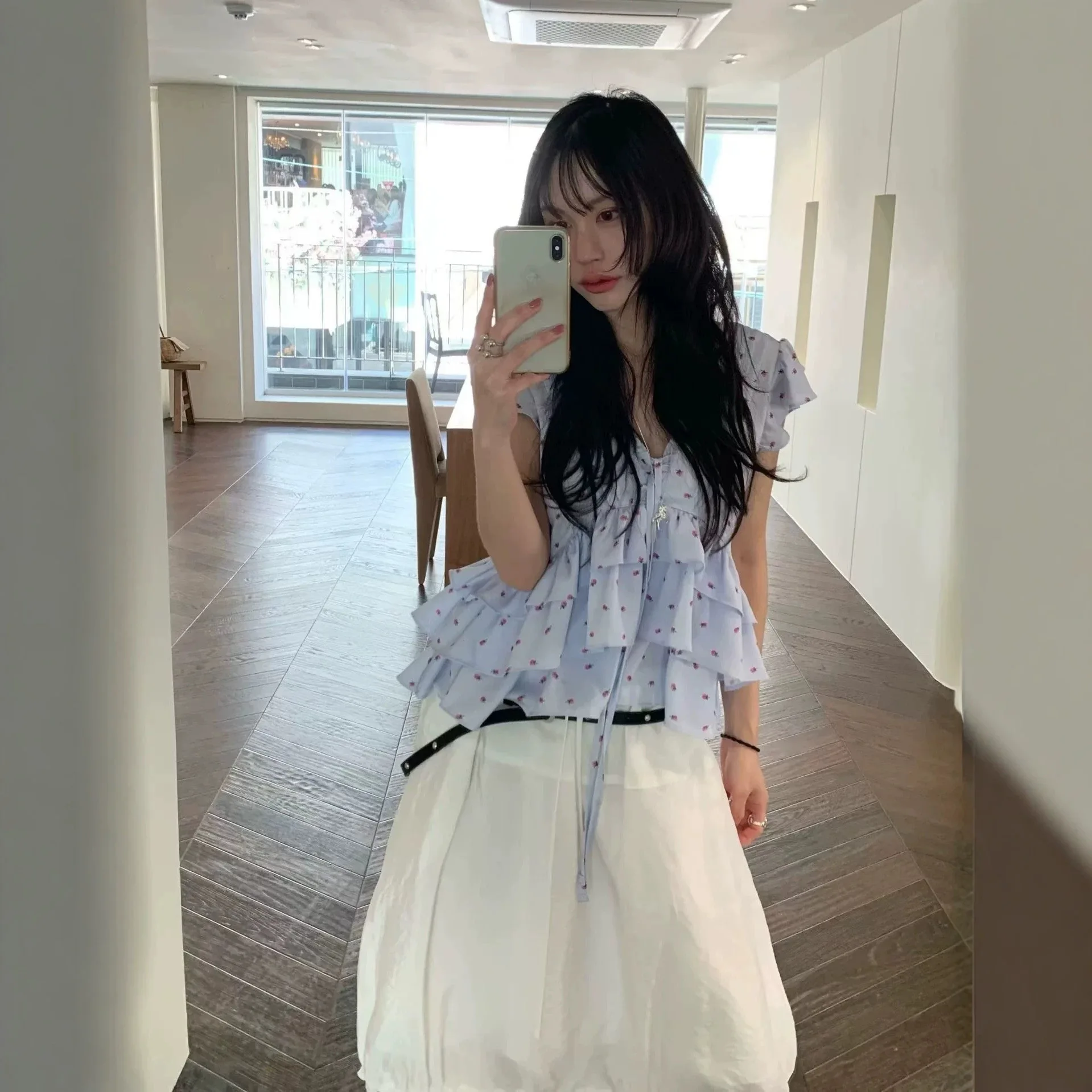 

2026 Spring and Summer New Style Floral Ruffled Shirt
