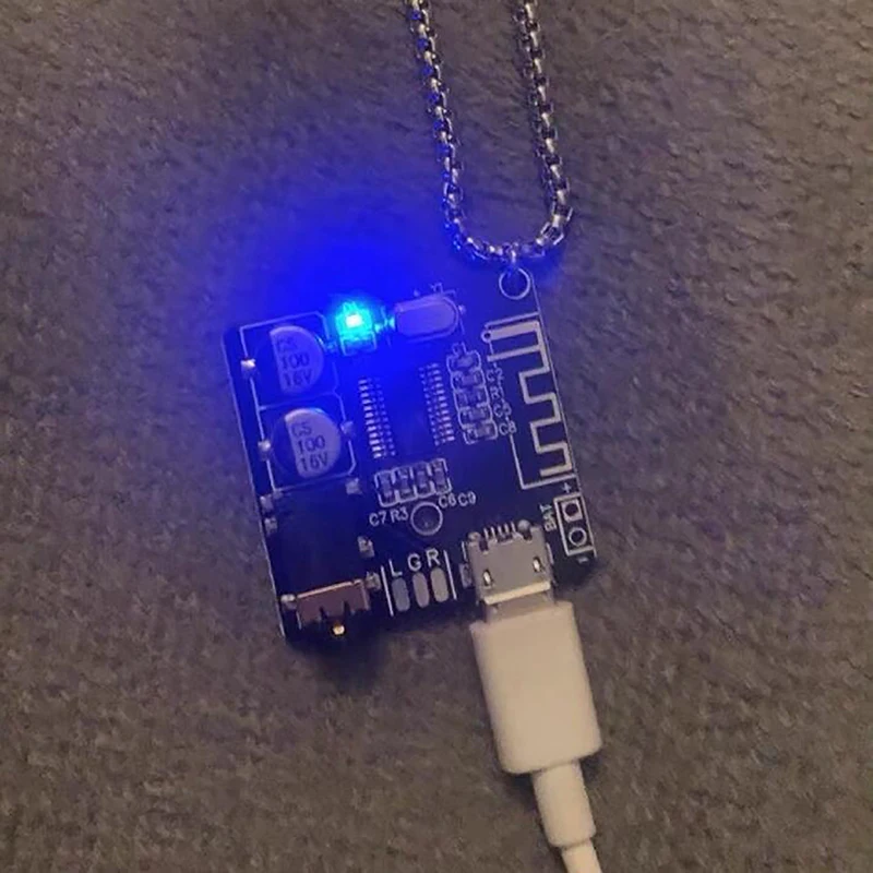 1PC Trend Circuit Board Pendant For Women Men Creative Electronic Chip Personalized Keychain Hip-hop Punk Style Bookbag Pendant