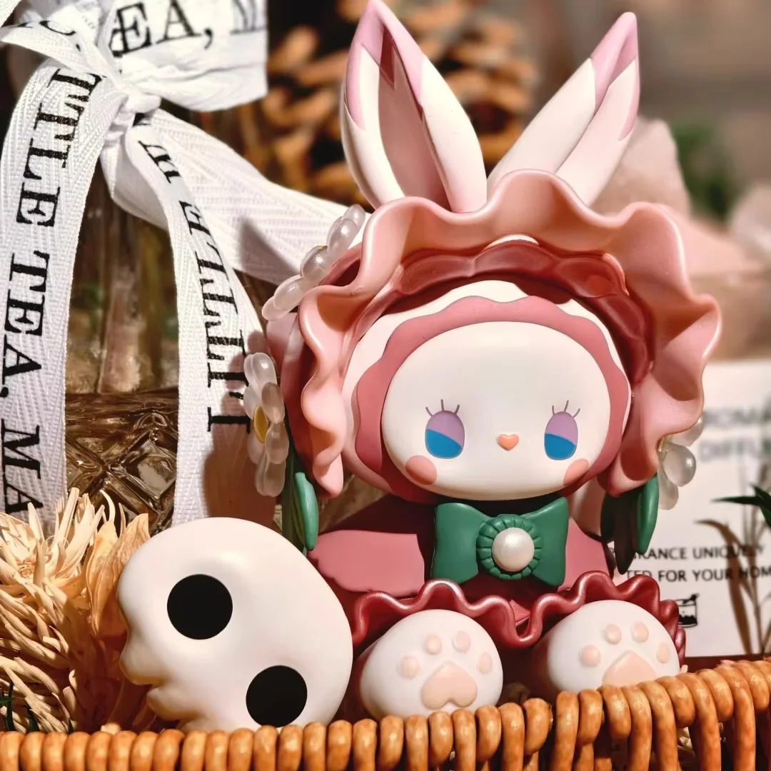 

Emma Mijing Forest Masked Ball Blind Box Cute Girls Doll Collectible Hand-Held Toy Trendy Gift for Birthday Three Generations