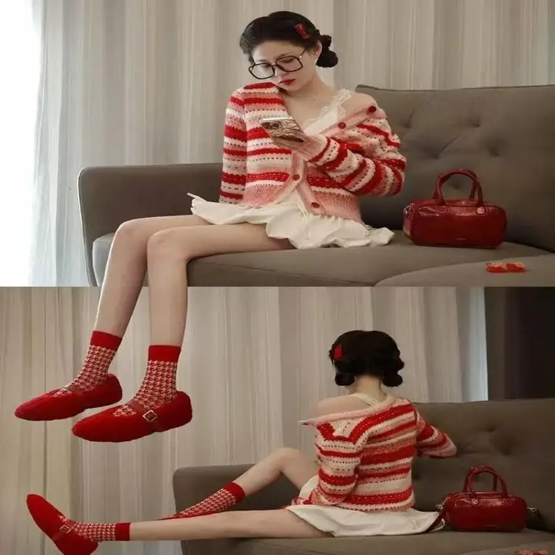 

Свитер с длинными рукавами, корейская версия, темперамент, сладкий, антивозрастной, для отдыха, нишевая легкая роскошная куртка на весну и осень, свежая милая