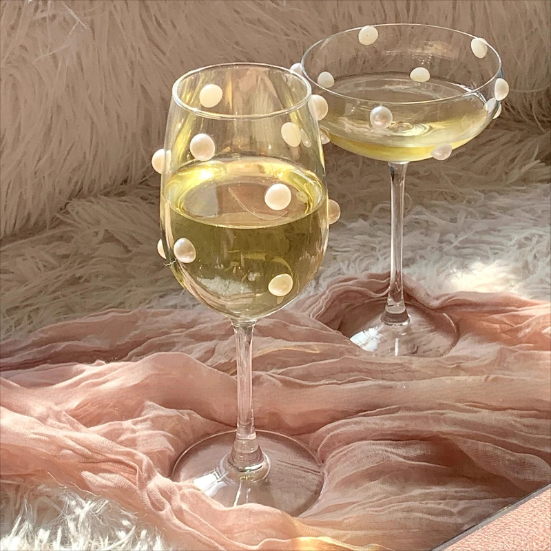 Light Luxury Handmade Pearl Patch High Footed Cup Transparent Glass Cocktail Champagne Glass French Round Juice Dessert Glass