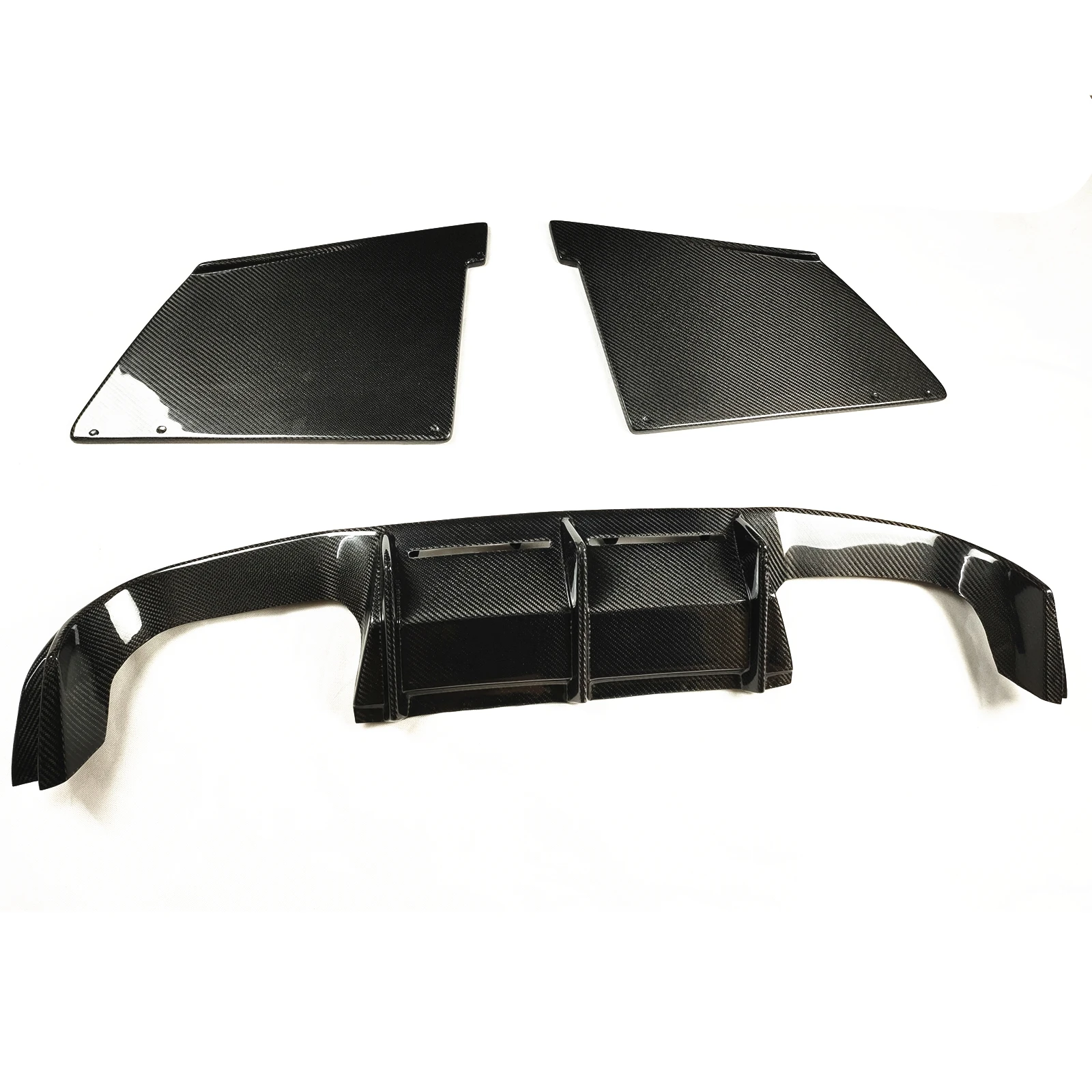 

Задний диффузор из углеродного волокна, бампер для губ и боковая нижняя крышка сплиттера, защита спойлера для BMW F87 M2 2016-2022