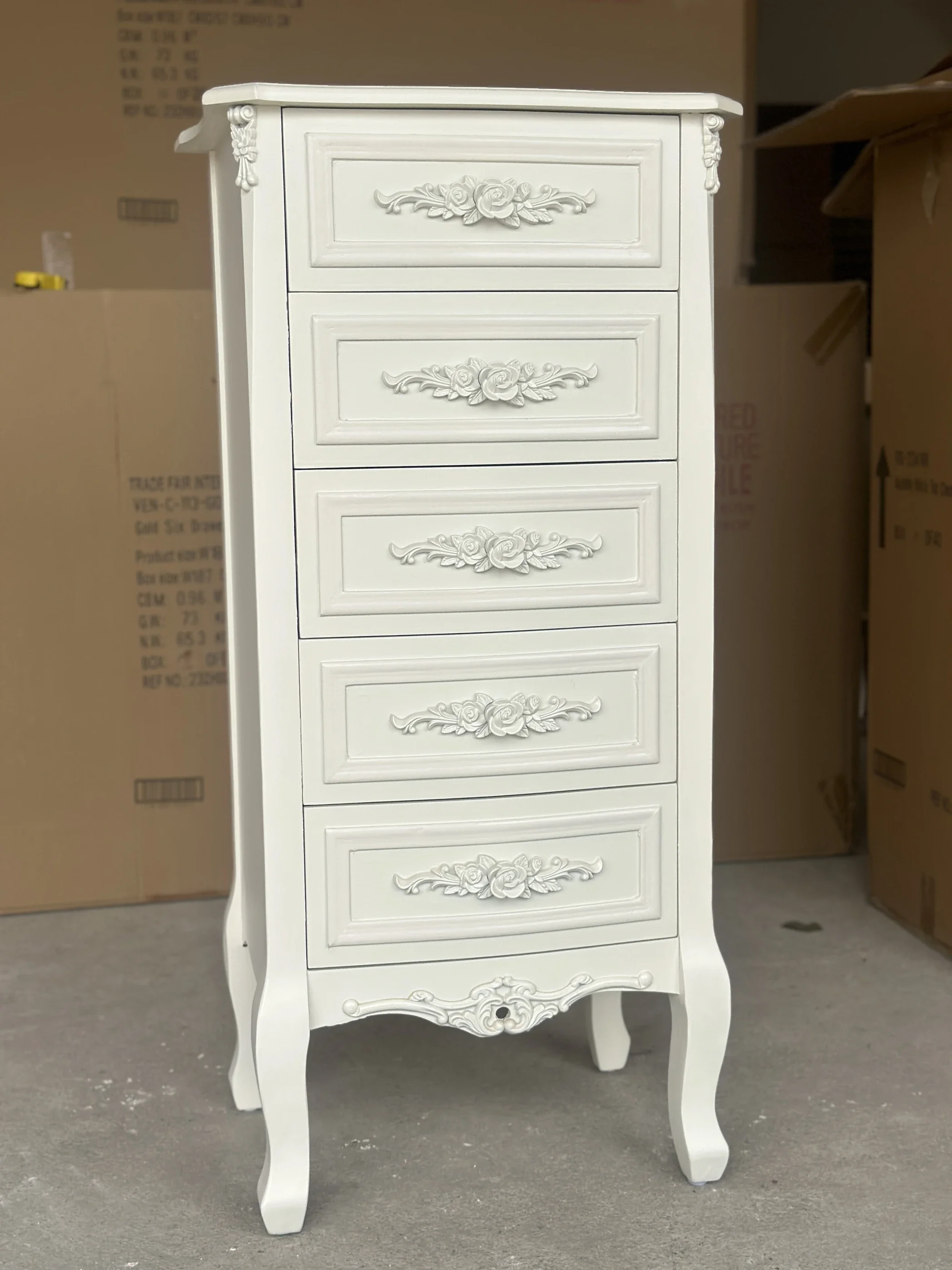 Super special offer! Foreign trade original order American country French retro furniture wooden engraved milk white cabinet