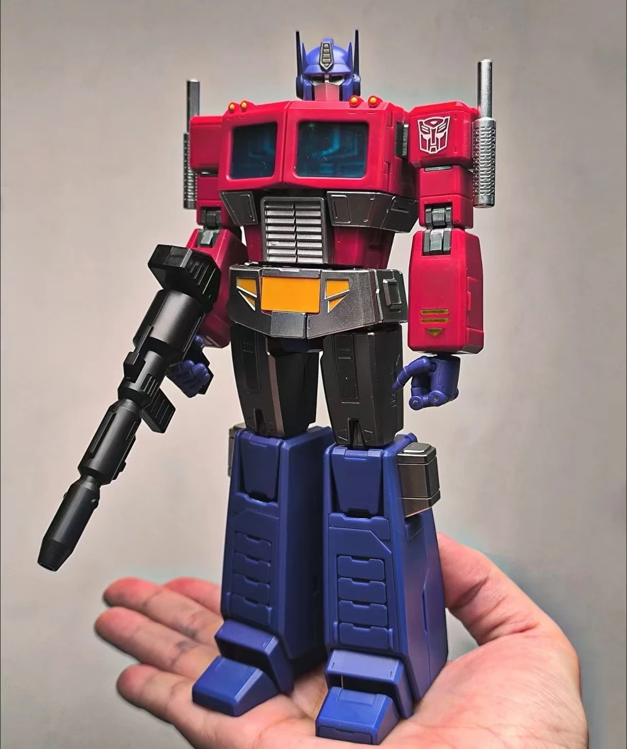 En stock, jouets Hasbro, modèles pré-assemblés mobiles G1 OP 20 cm, kits de modèles avancés, Transformers, figurines d'action 40 ans, robot jouet, cadeau