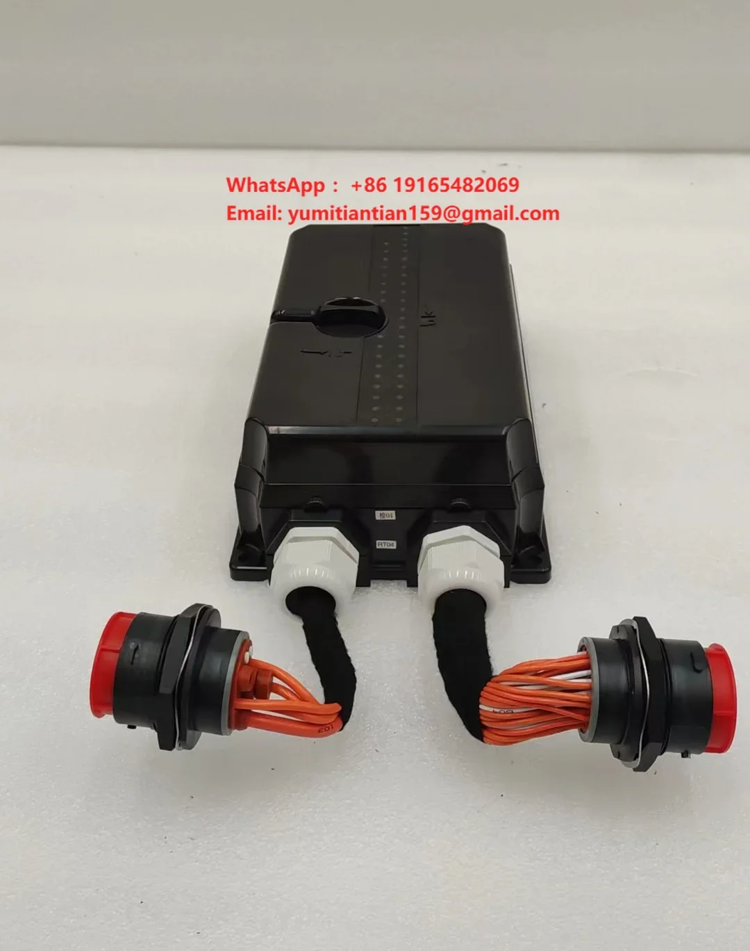 Main Fuse Relay Box Assembly Overload Fuse Protection Prevent Wiring Harness Burning for Zoomlion Excavator ZE135E-10