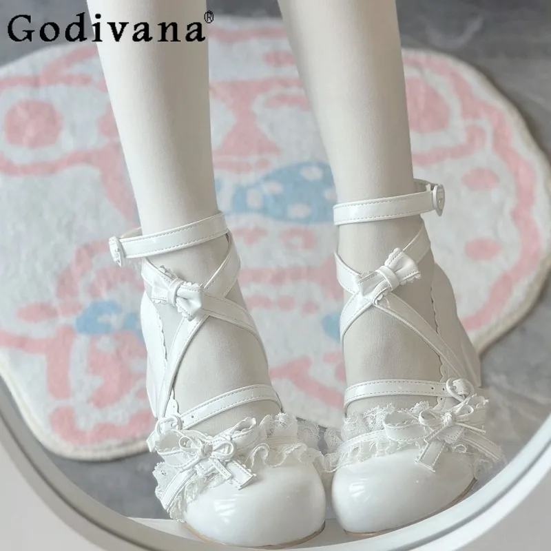 JK كعب منخفض الدانتيل جولة تو أحذية النساء القوس لوليتا عالية الكعب لوليتا أحذية لينة فتاة اليابانية تنوعا لطيف أحذية من الجلد